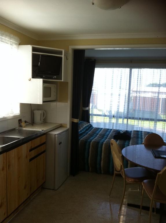 Gum Tree Caravan Park พอร์ตแฟรี ภายนอก รูปภาพ
